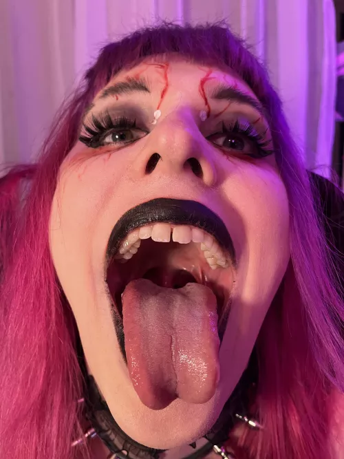 I can’t wait to dress you up to be smothered by my tongue {tf}