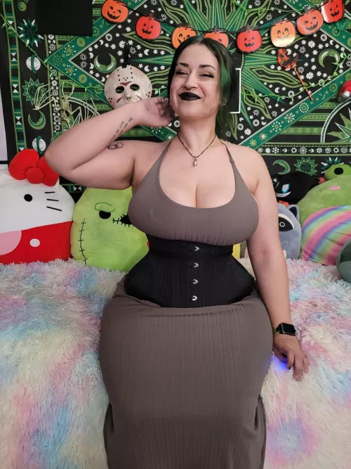 I love this dress, so I bought it in two colors :P Wanna see the other one?