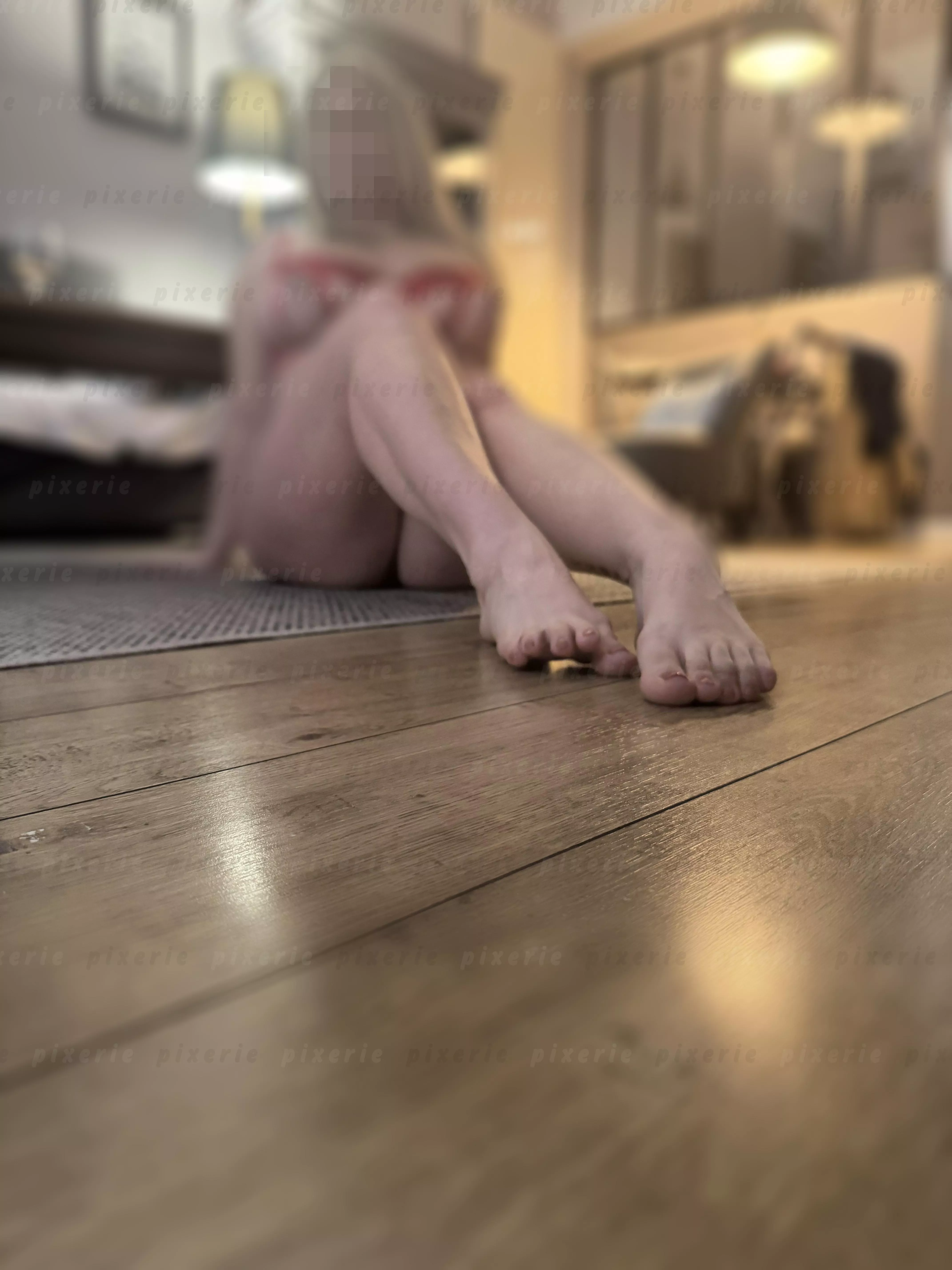 I think someone needs glasses.