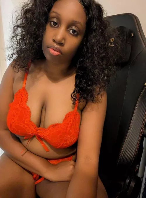 I want to watch you jerk off to my tits