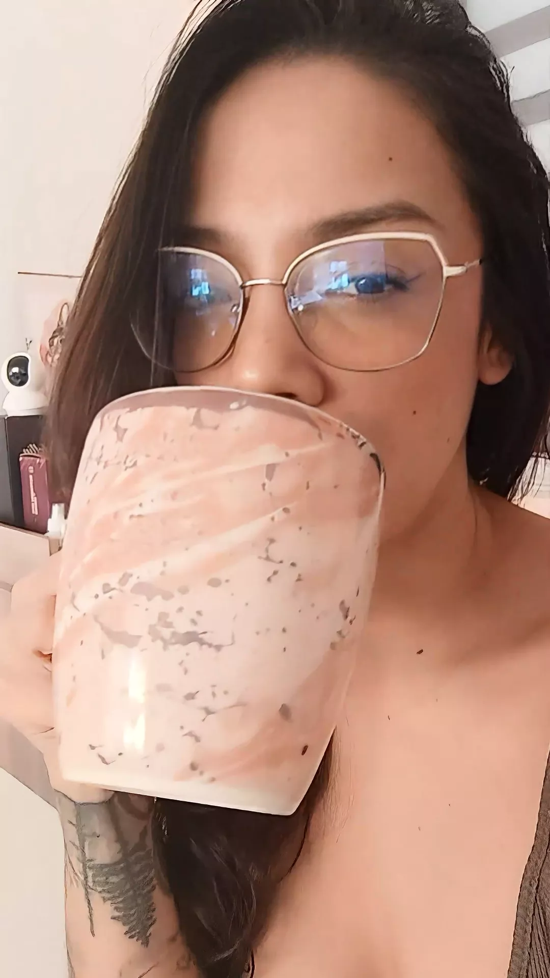 Joining me for coffee?... and more🫢