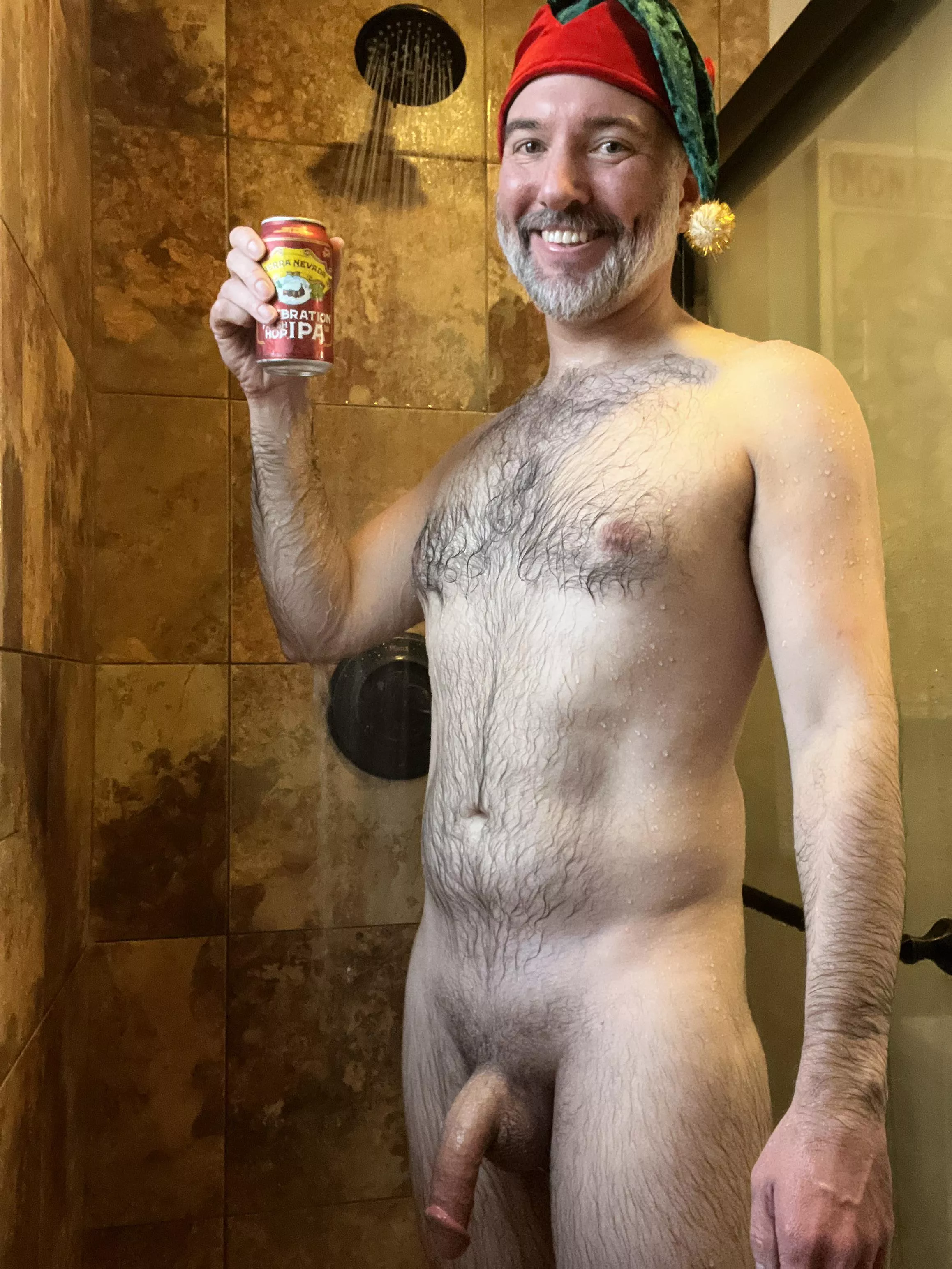 just a bro bro bro looking for some ho ho ho 🎄🎅 