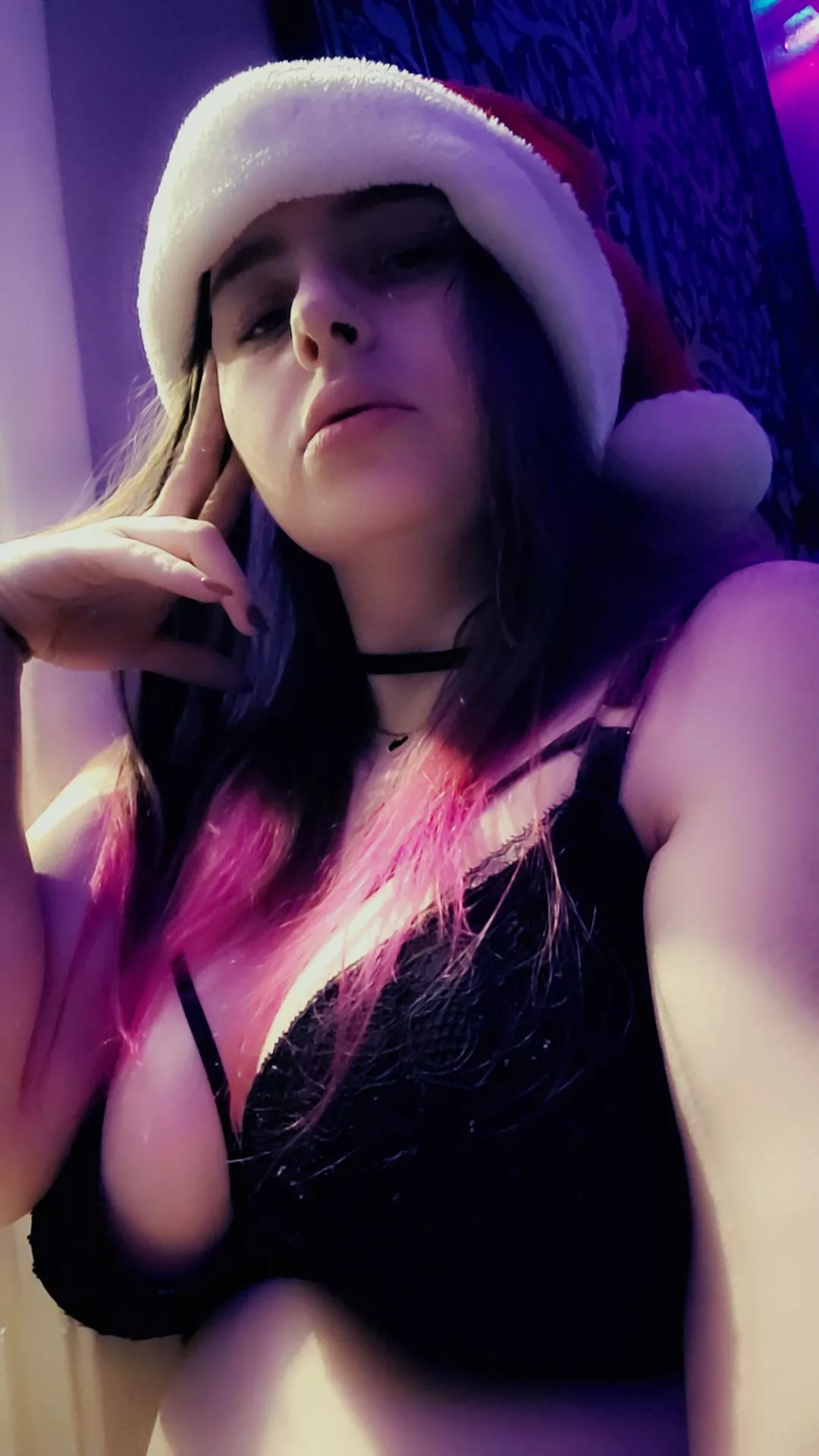 🎄 Let's play a Holly Jolly Game 🎄 It's called 