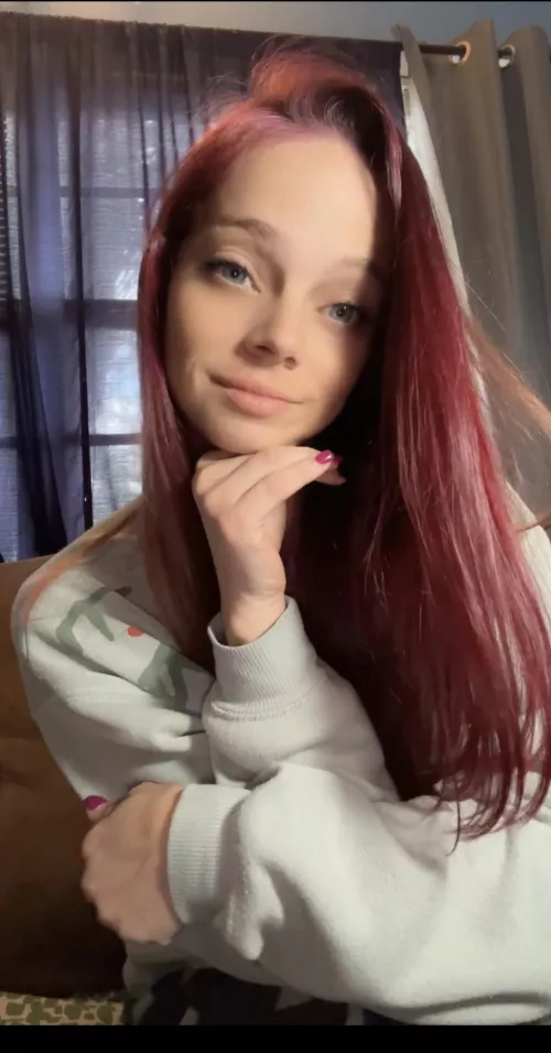 Let’s play my favorite game! It’s called sent goddess. I’ll be a good little loser earn yourself a treat! 