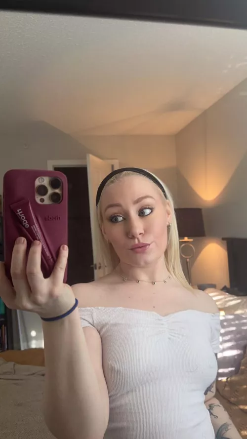 Loving the new lip color 💕