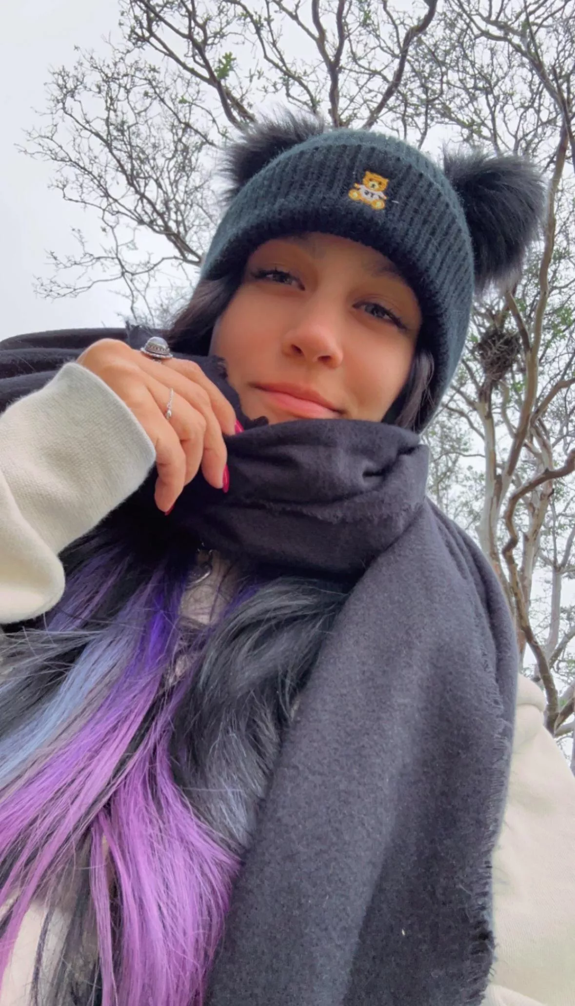 Message me on t-gram/ insta! My Reddit messages aren’t working right now 🫠 @ninabby101