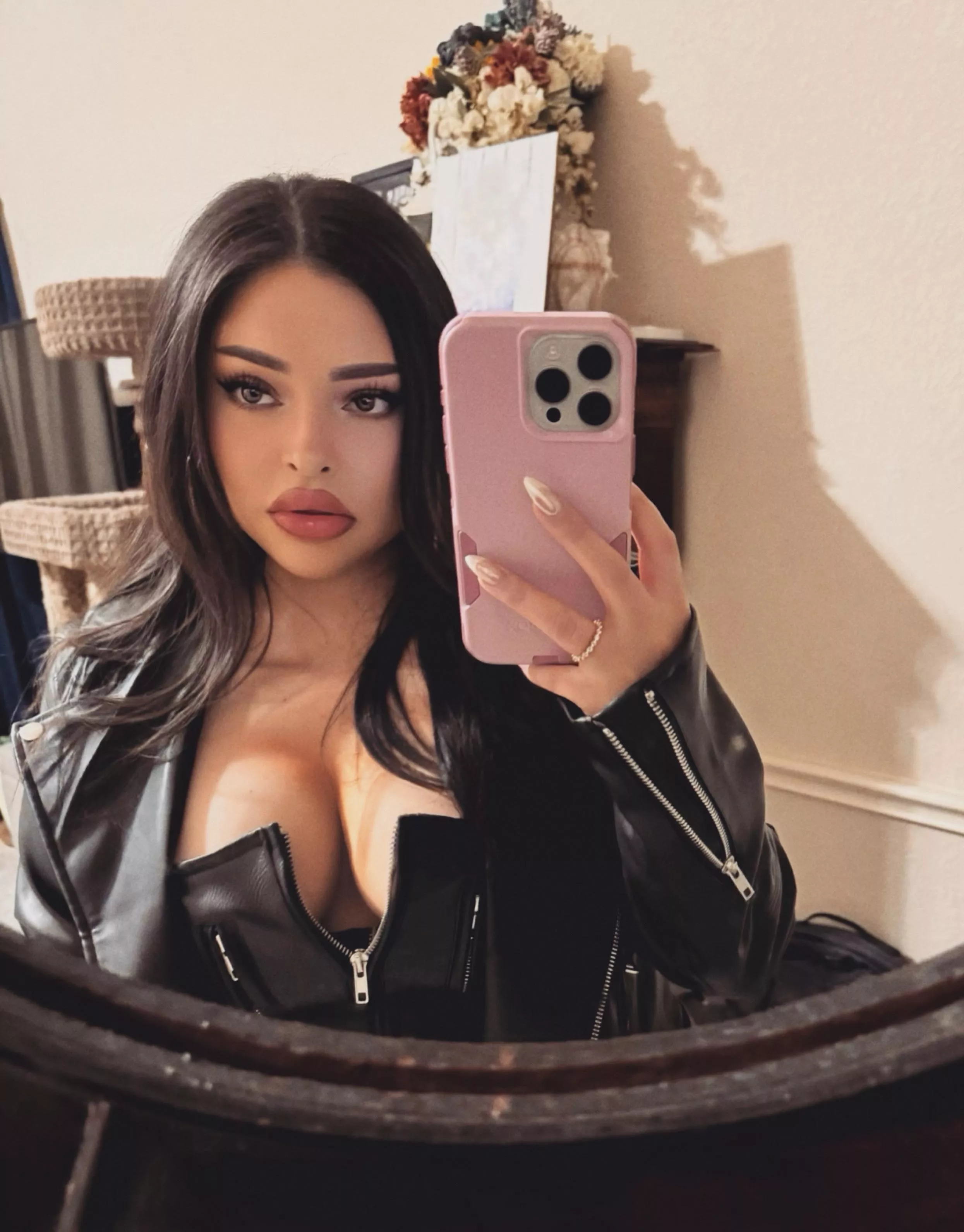 Mirror mirror on the wall