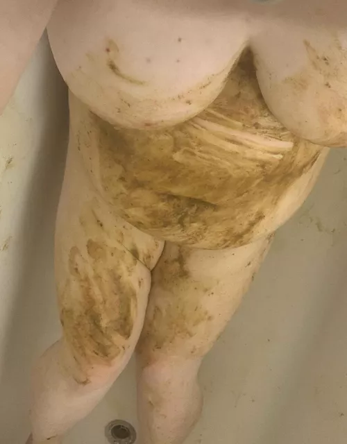 need someone to lick this off 🤭💩