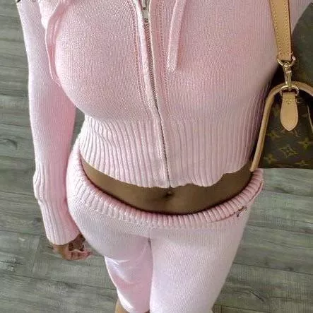 Nothing better than a hot college brat taking your money and you thanking me for it.