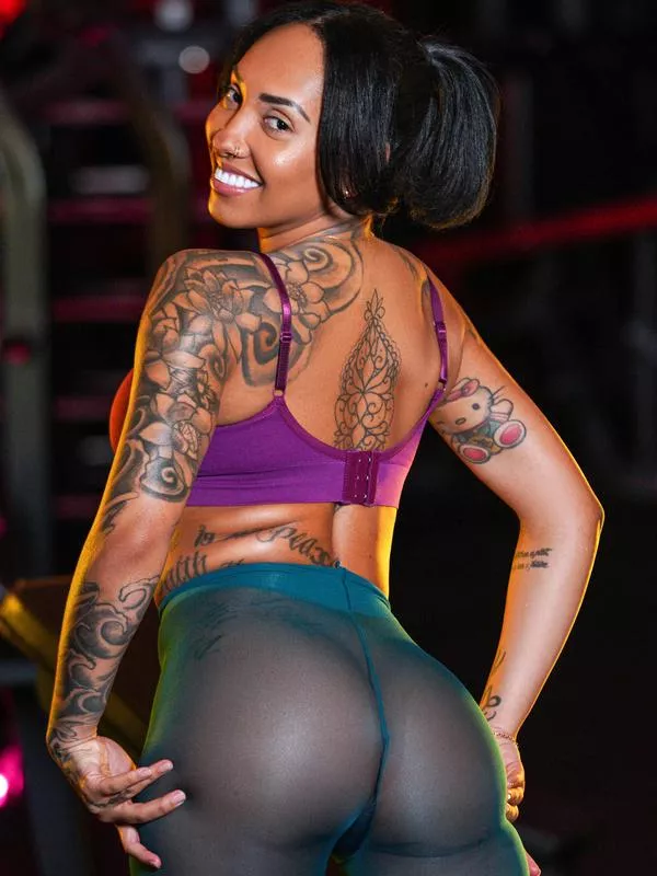 Now that is a yummy profile photo I took. 