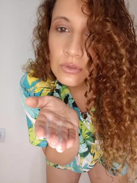 Open your mouth super big