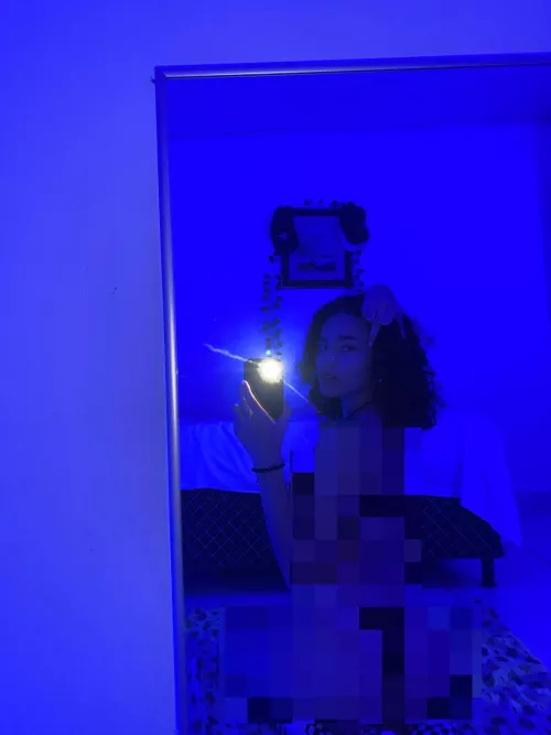 stand still looking at my stunning pixels until your eyes burn, pig. and thank me for giving you the privilege of my face, pathetic loser😵‍💫