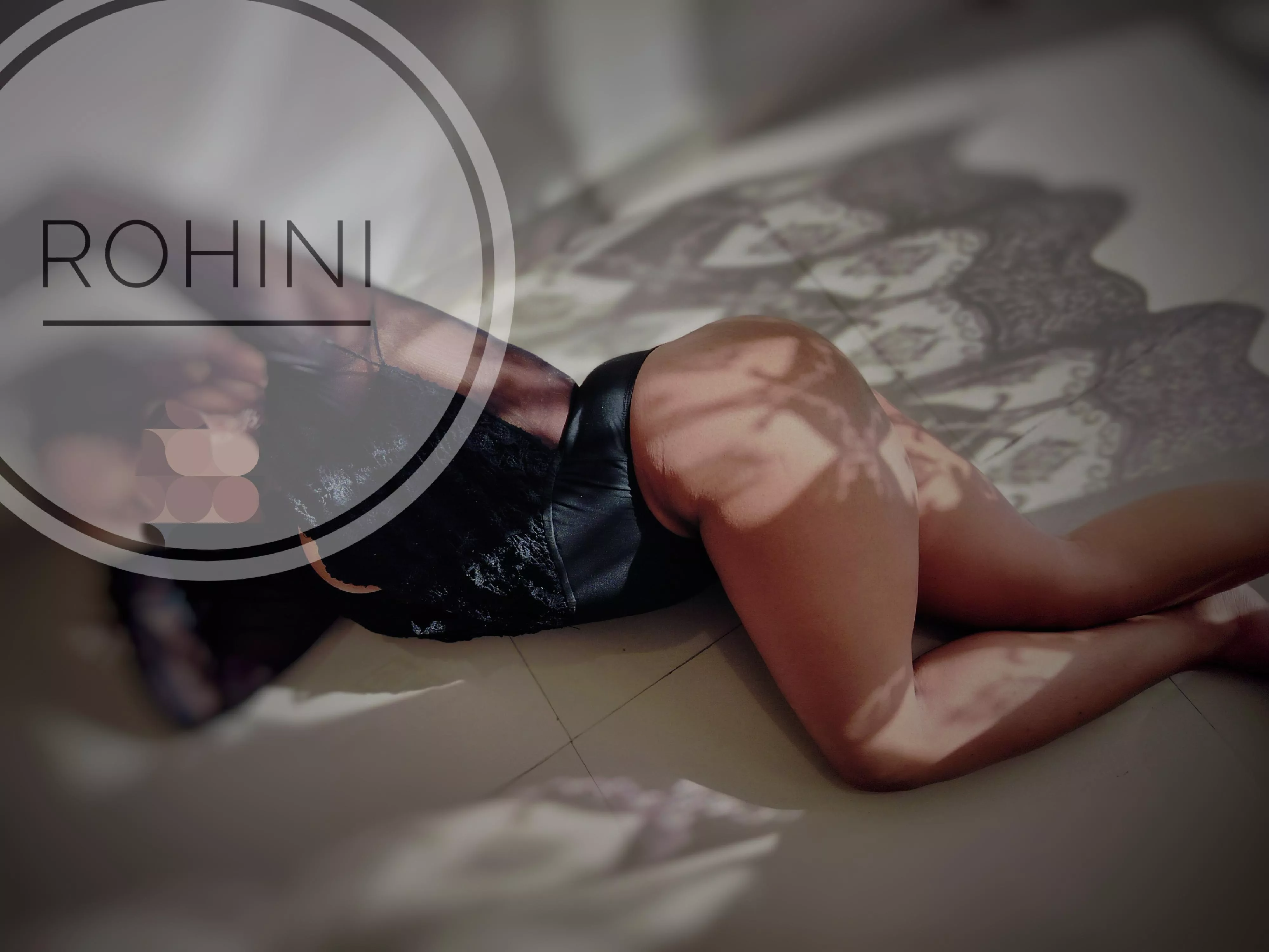 Sun bath is a must in winters... Grab the fun @rohini0102