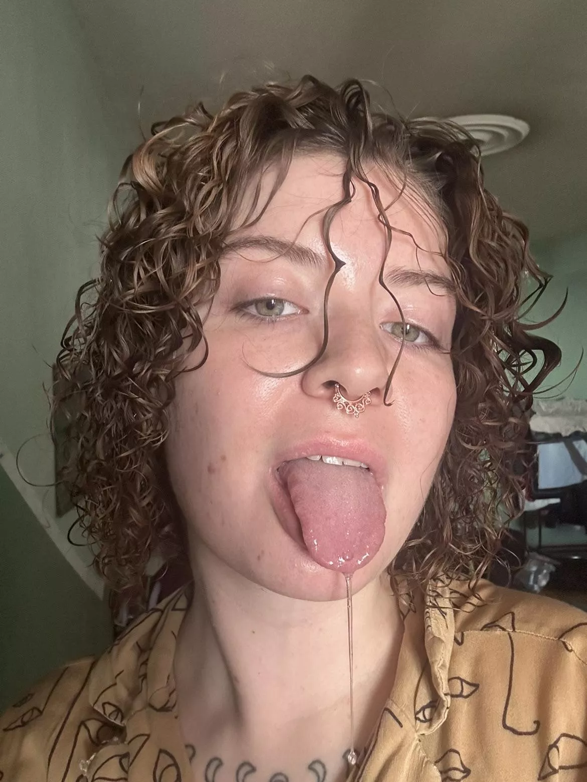 Sweet morning tongue and drool