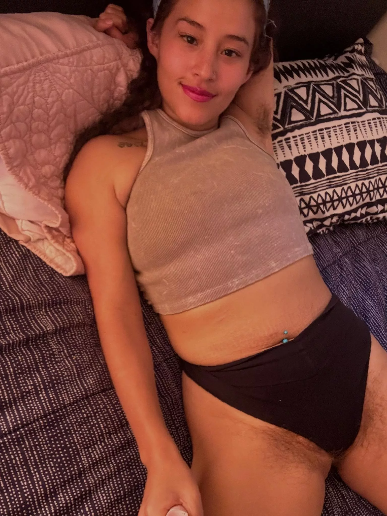 The thick hairy is beautiful