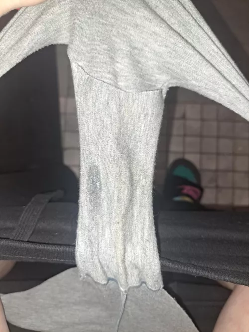 This is what a day of wear looks like! Dm to claim your pair & schedule your wear! Scrumptiously scented trippy hippie milf panties 😜 