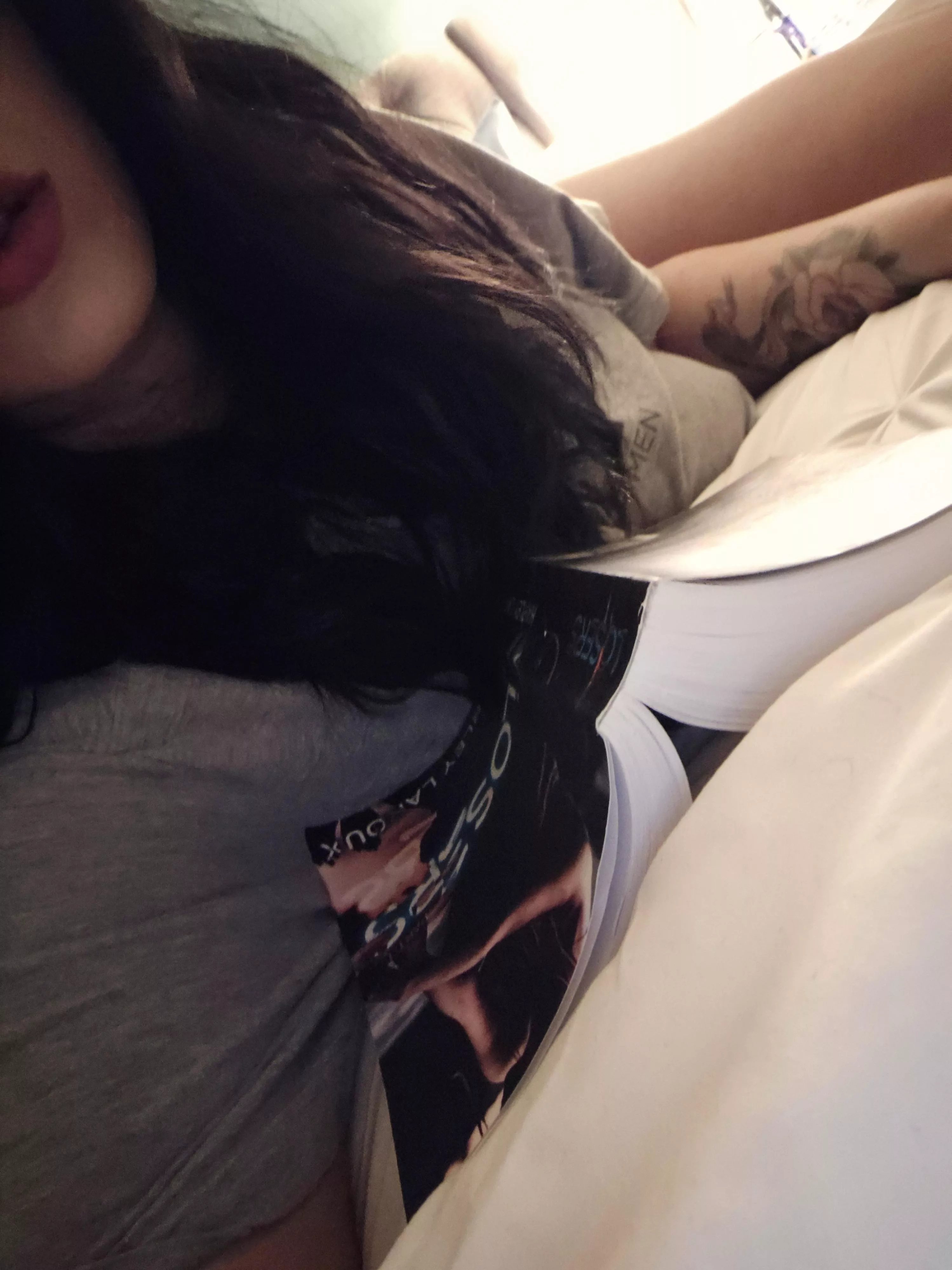 tonight feels like the perfect time for random talks with strangers