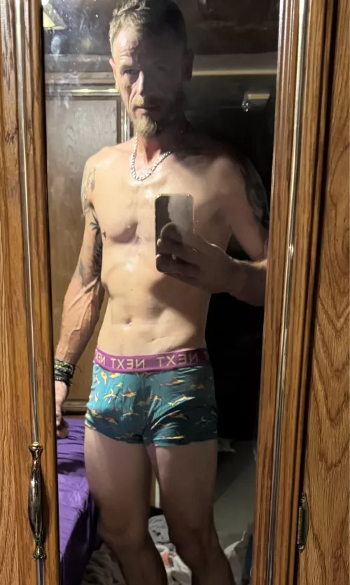 Trying to cool down after my 10k this morning 