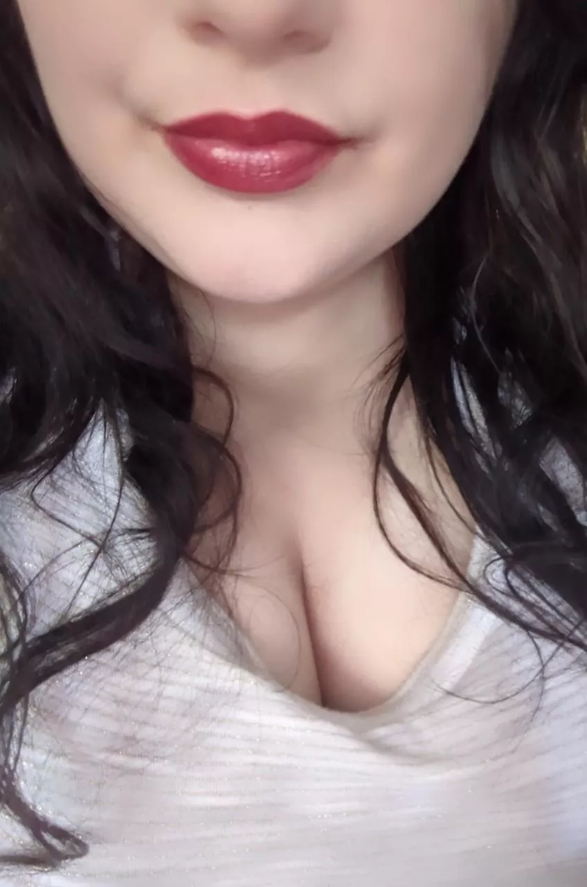 Upvote/comment drain game ✨