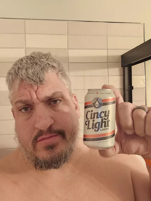 What started off as a good day of work quickly turned to shit, blown out tire, flat spare and a $300 tow after being stuck in my car on side of highway for 4 hours. This beer is very needed and wanted 