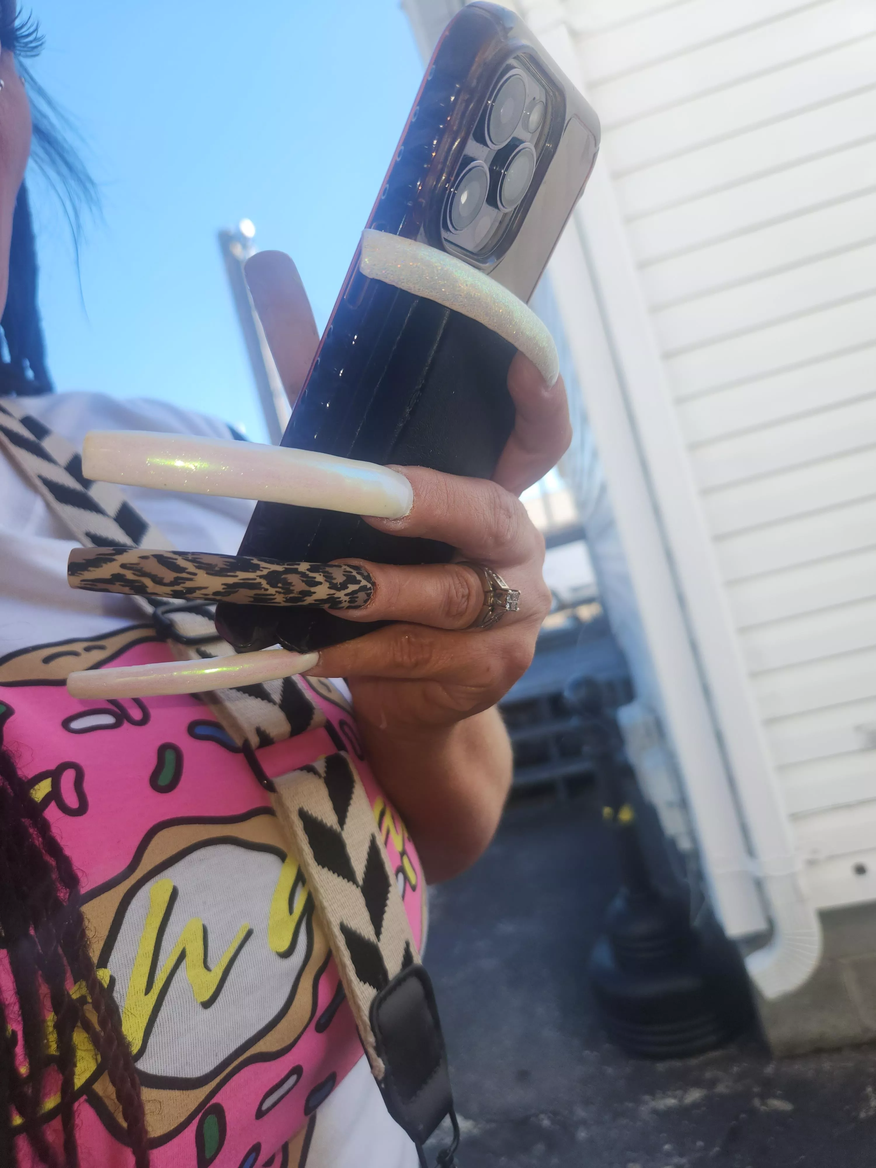 What would look better in my hand