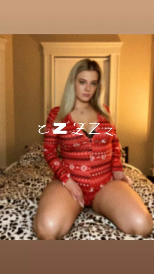 who can I use, abuse & drain on this rainy Wednesday night? 🤑