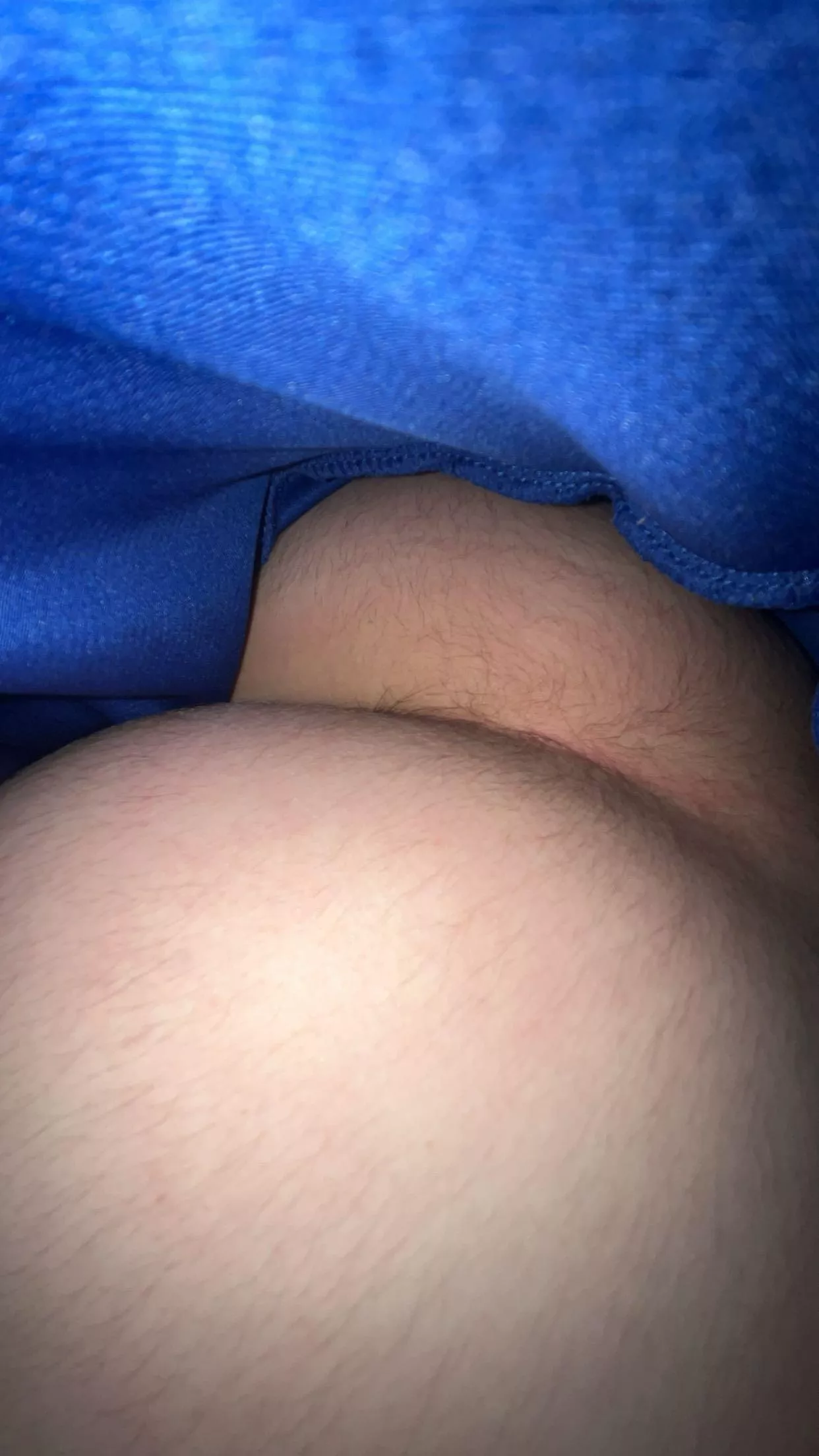 Who wanna fuck my hole