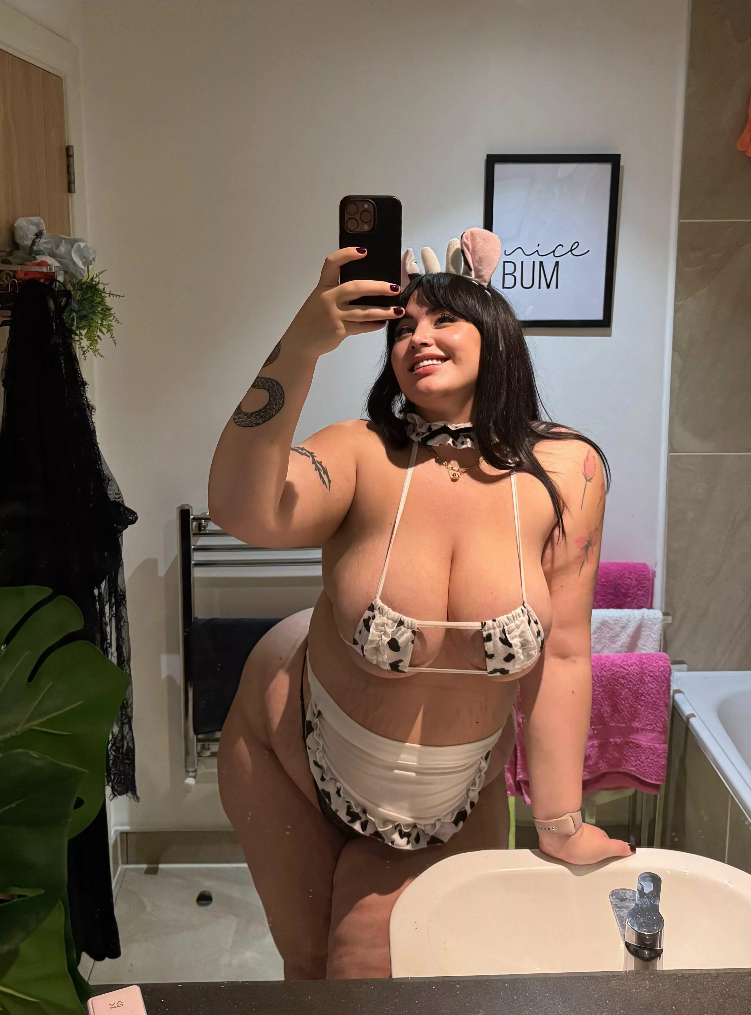 Would you ever take me out to dinner?