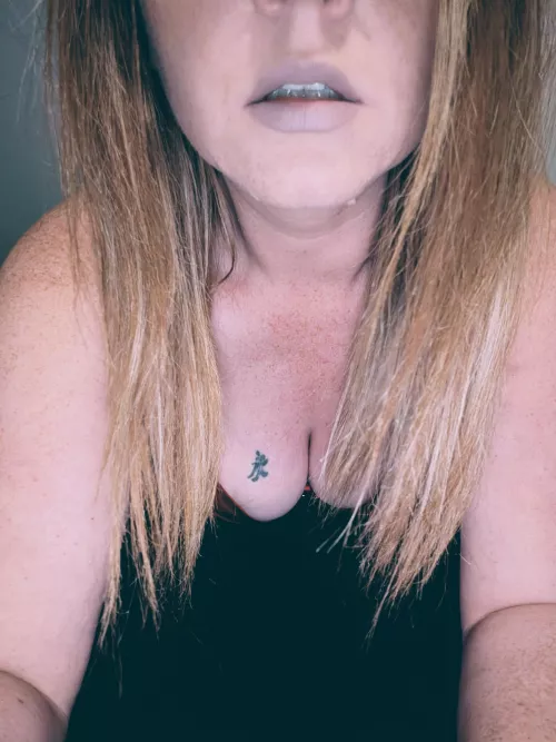 Would you play with these freckled titties?