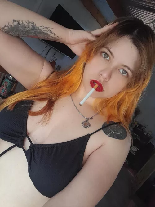 your smoking girl is here