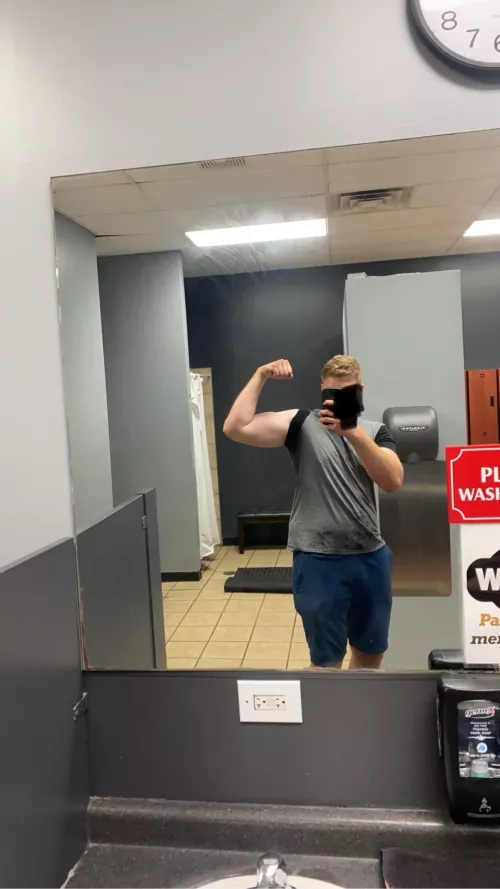 22M hung looking for a hotwife