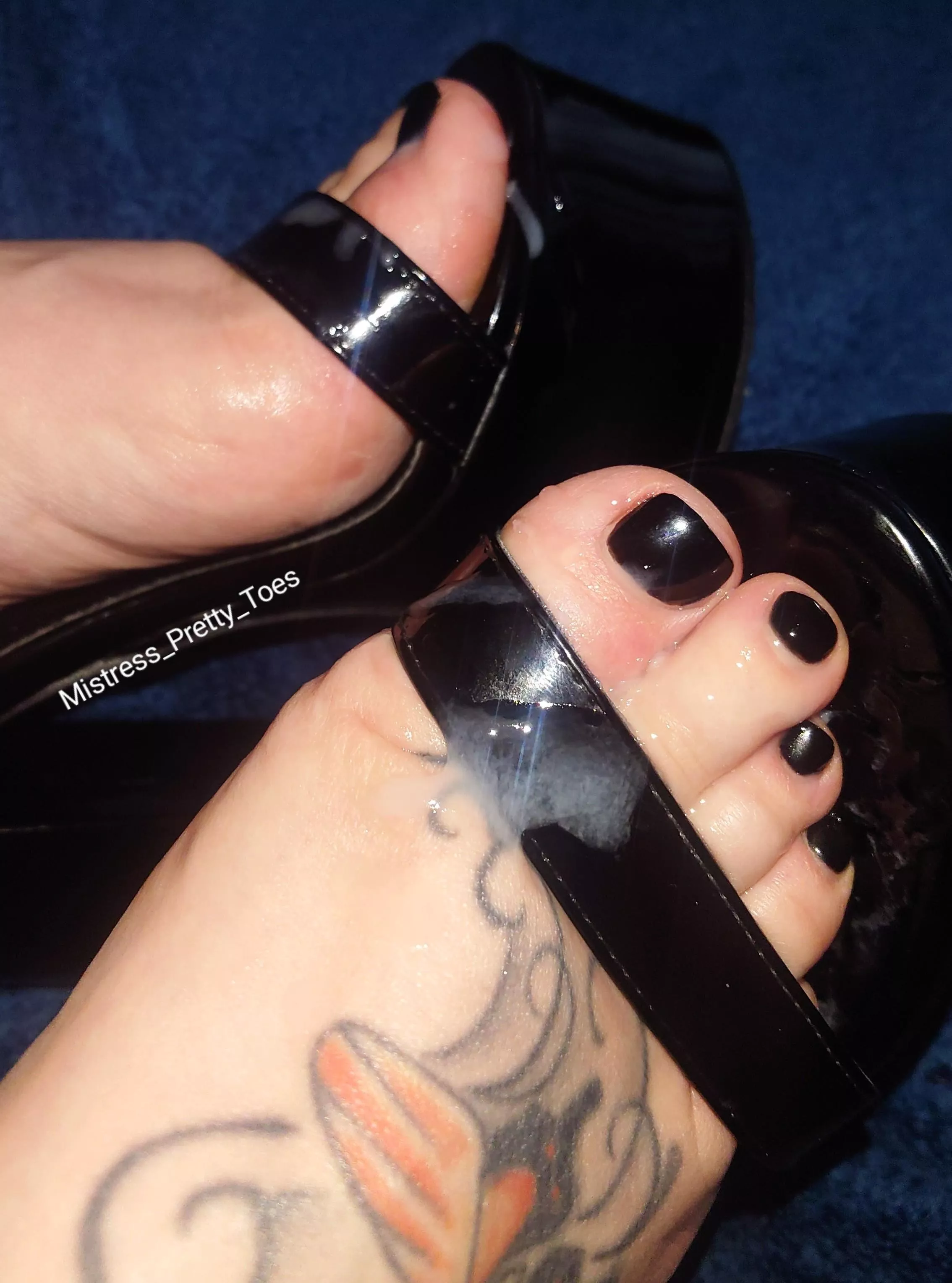 My sub always cleans up after he makes a mess 😋