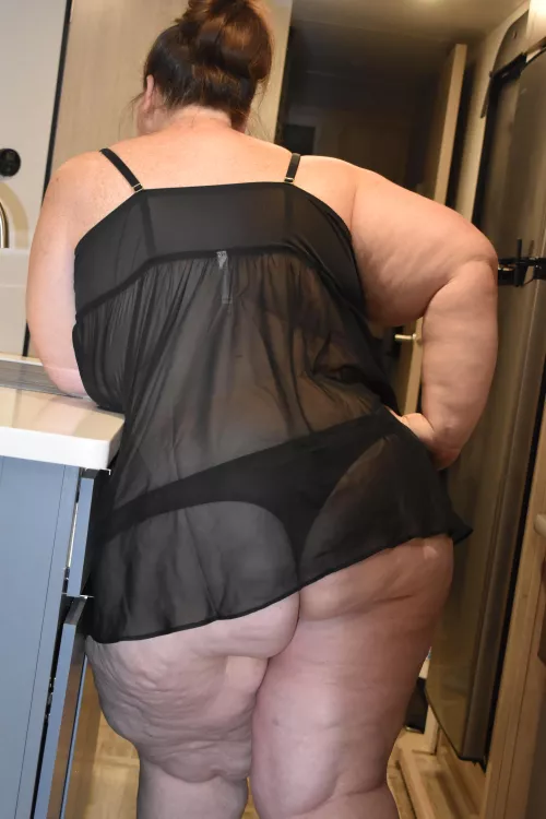 Not just a snack, this ass can be your whole meal