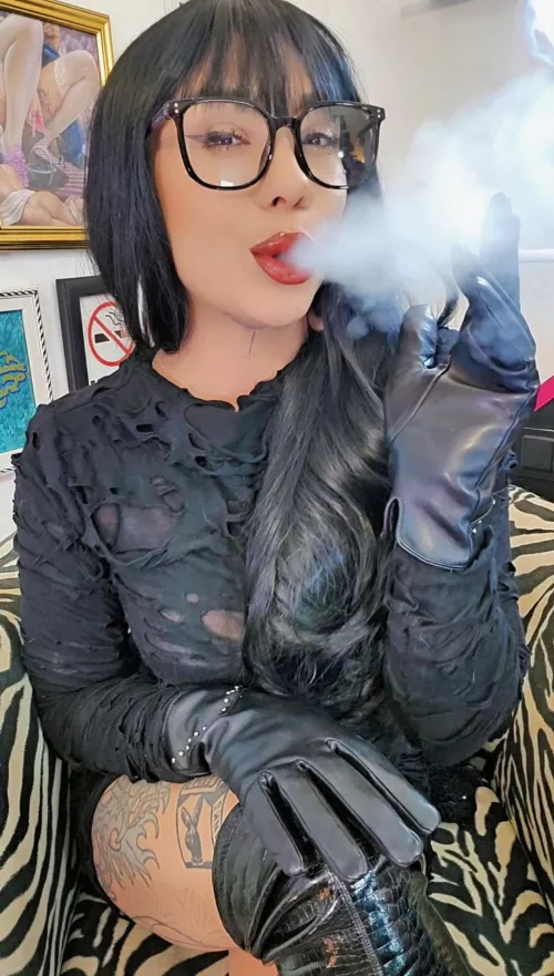Smoking hot sessions with my Leather gloves 