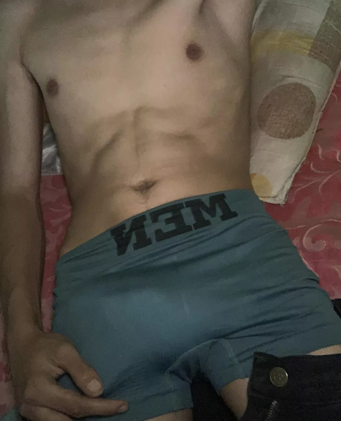 [19] stinky cocks are delicious🥵👅😈