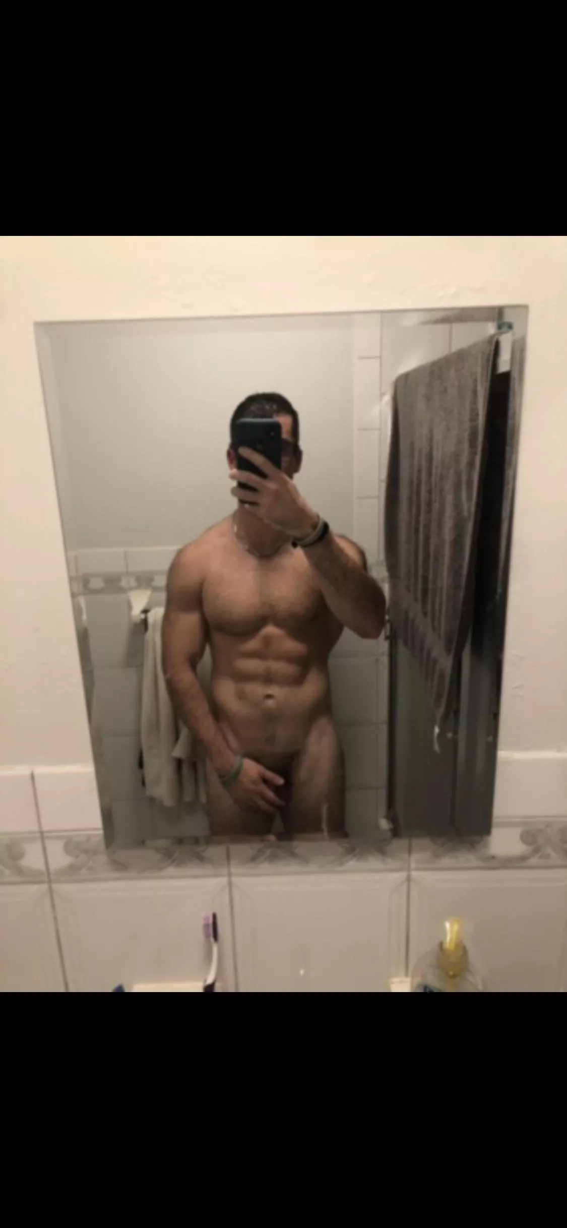 [30nyc] [m4f/fm] video your wife as she cums all over me. Pics of what’s underneath the hand in profile 