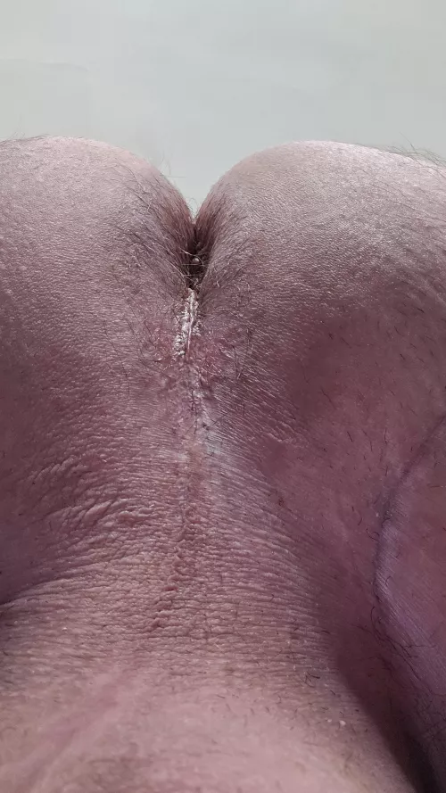 Age [41] hello there