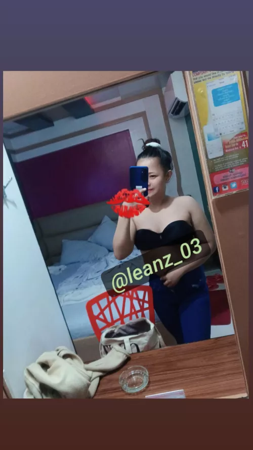 Available me now 💋