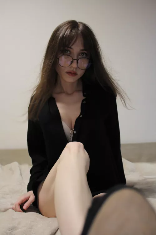 Calling all cucks to clean my heels