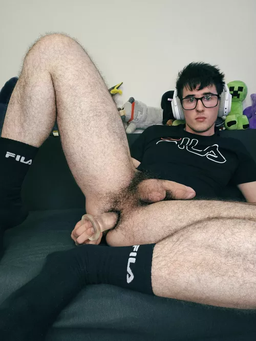 Come fuck my tight hairy ass 😈