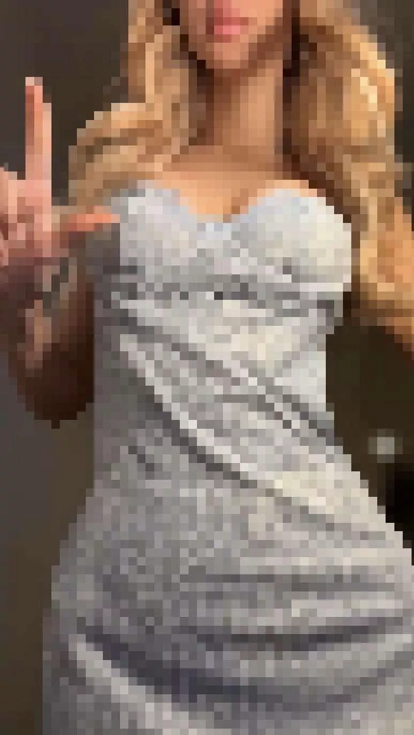 Hey loserboy, it feels so good pumping to my pixels don’t it?🍰