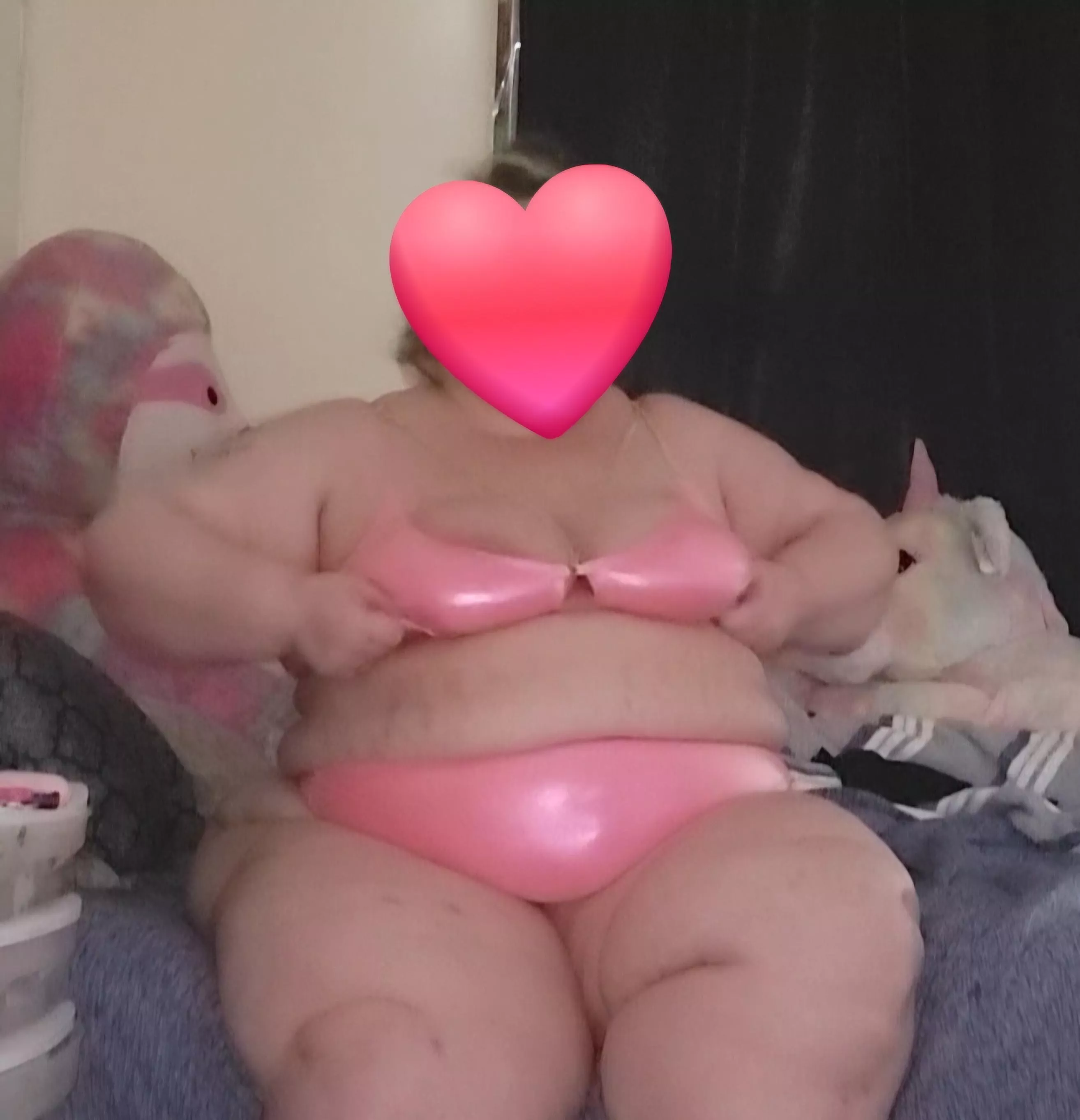 Hmmmm maybe I should squeeze your head between my thighs 