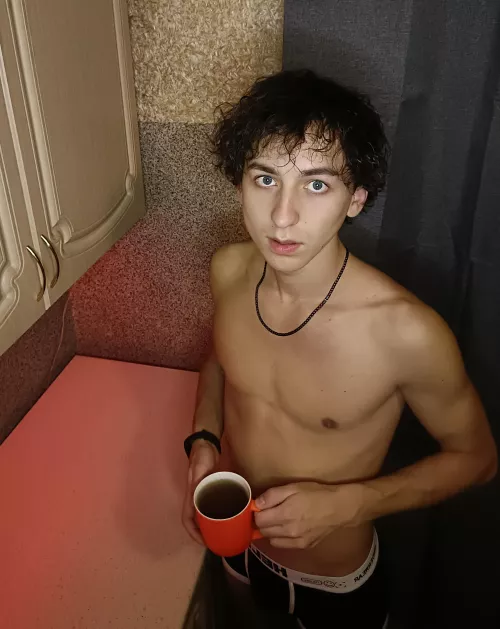 I have a pretty slender body. I hope you like me