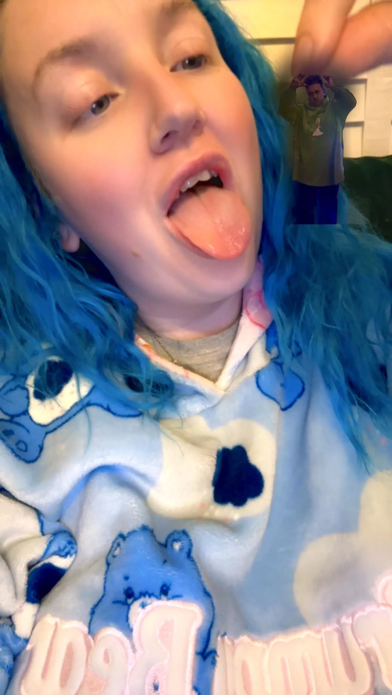 It’s a shame I can’t add the video of his struggle, might keep me satisfied till morning !