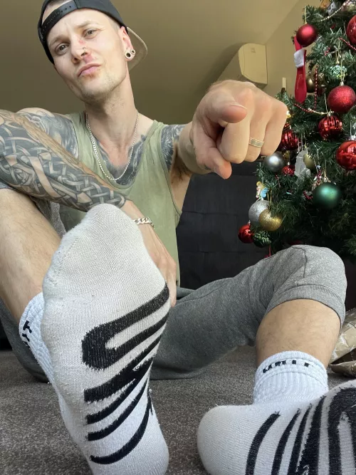 I’ve caught you scrolling again. Your punishment? $500 Debt—paid in $50 weekly instalments… It’s time to commit. DM me to lock in. 🔒