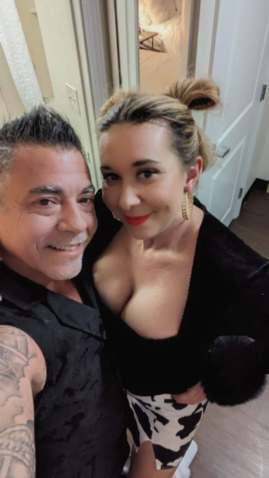 MF4F planning a trip to Nashville Friday night we want a date!