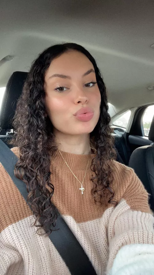 mwahh just needing some gloss