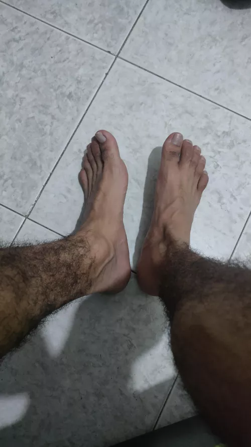 My dirty feet after a long day at work 