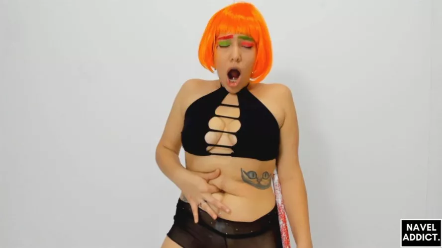 Navel Addict 24: Anuska Belly Poke And Belly Button Play