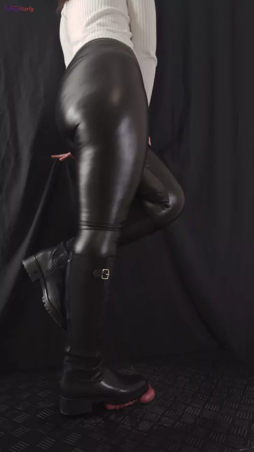 These riding boots will damage your skin😈